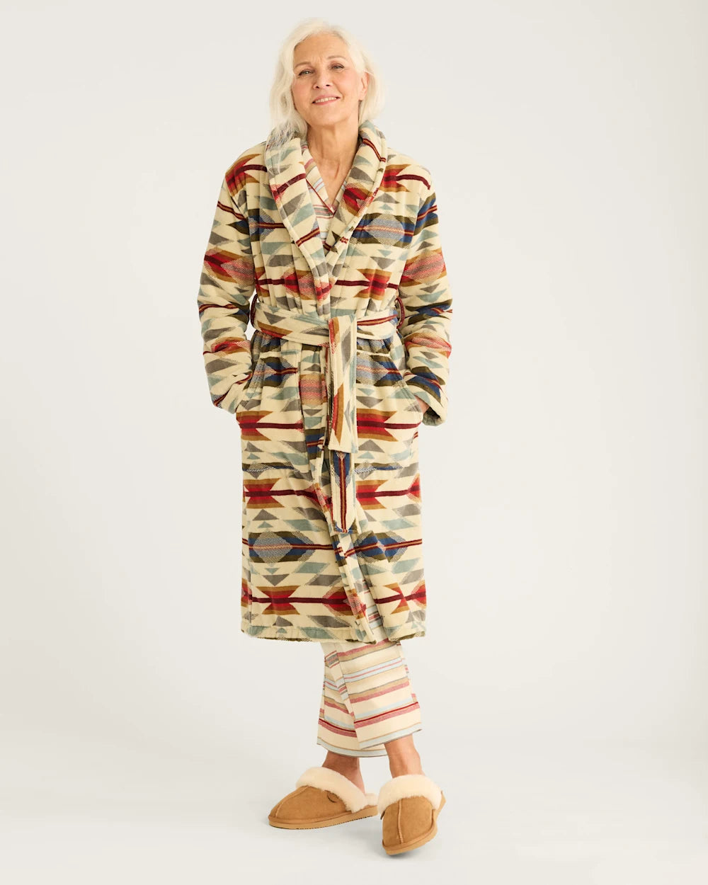WOMEN'S WYETH TRAIL COTTON TERRY VELOUR ROBE<br>OATMEAL