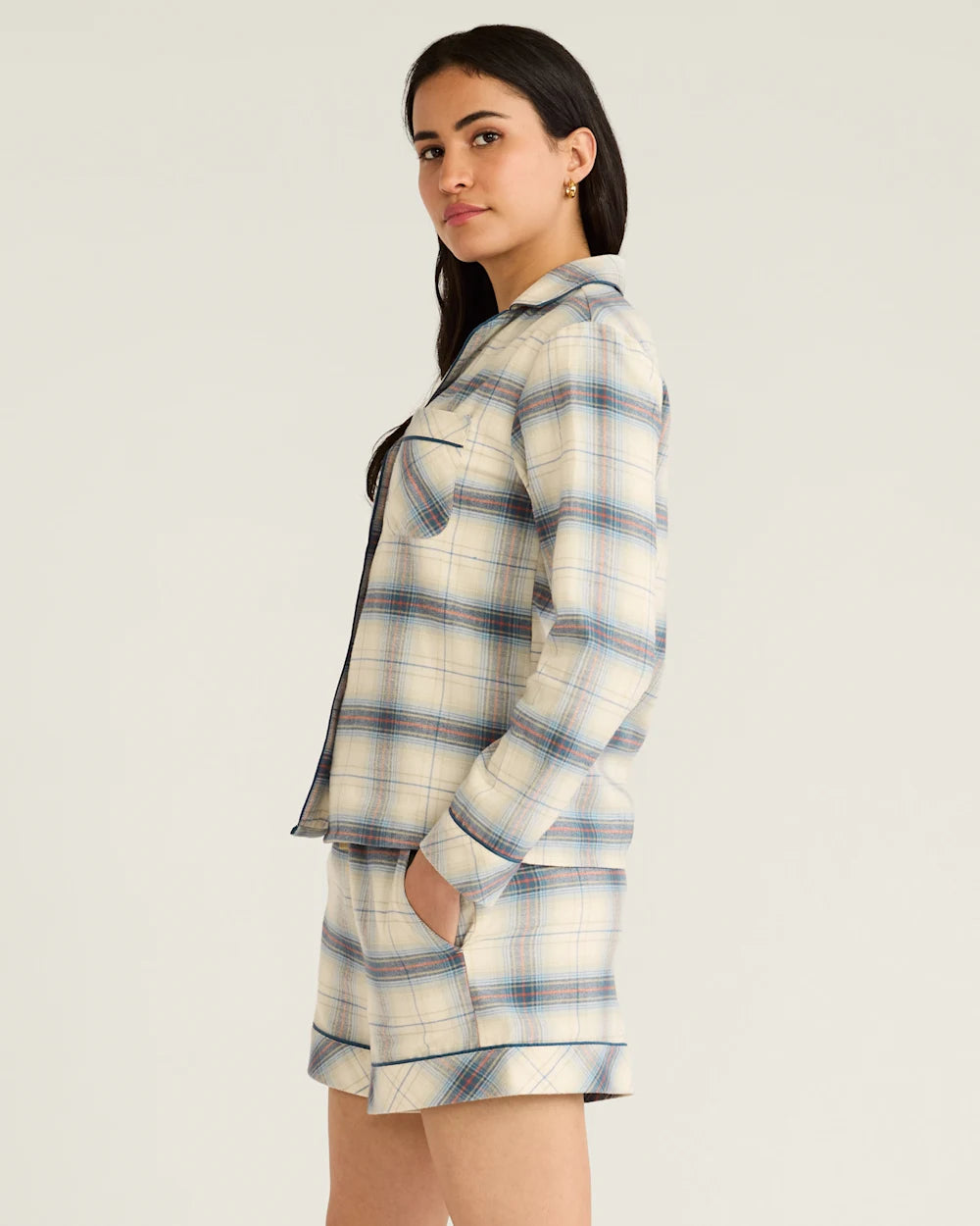 WOMEN'S PLAID FLANNEL PAJAMA SHORT SET<br>LIGHT BLUE OMBRE