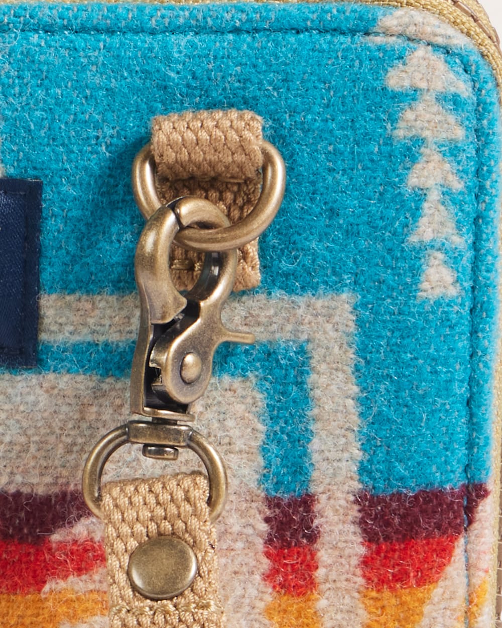 HARDING CROSSBODY ORGANIZER<br>TURQUOISE