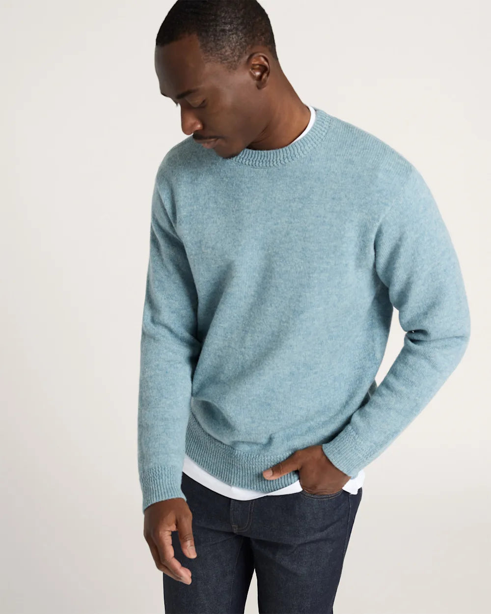 MEN'S SHETLAND COLLECTION SWEATER<br>LIGHT BLUE MIX