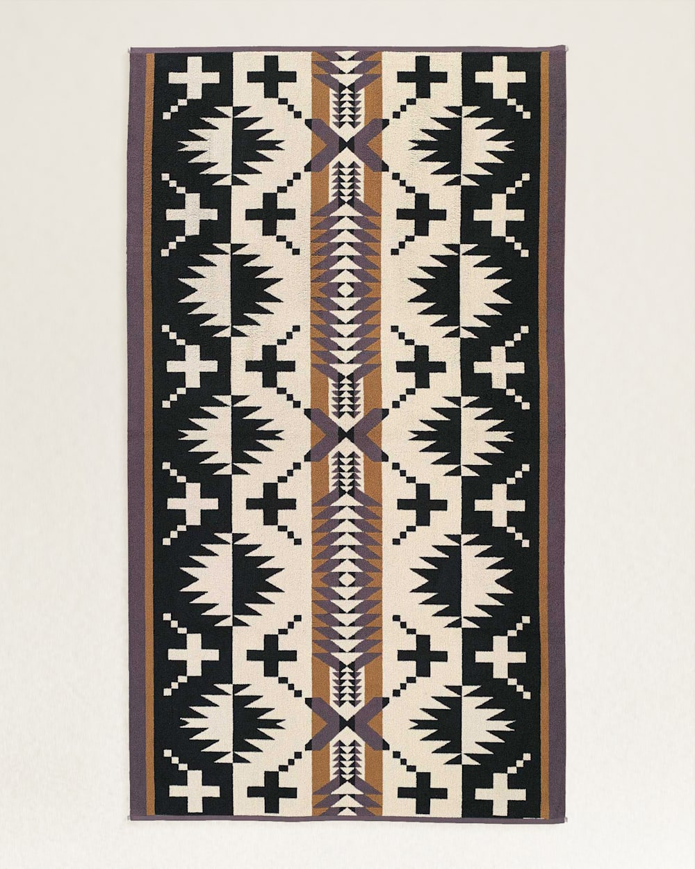 SPIDER ROCK SPA TOWEL<br>BLACK/WHITE