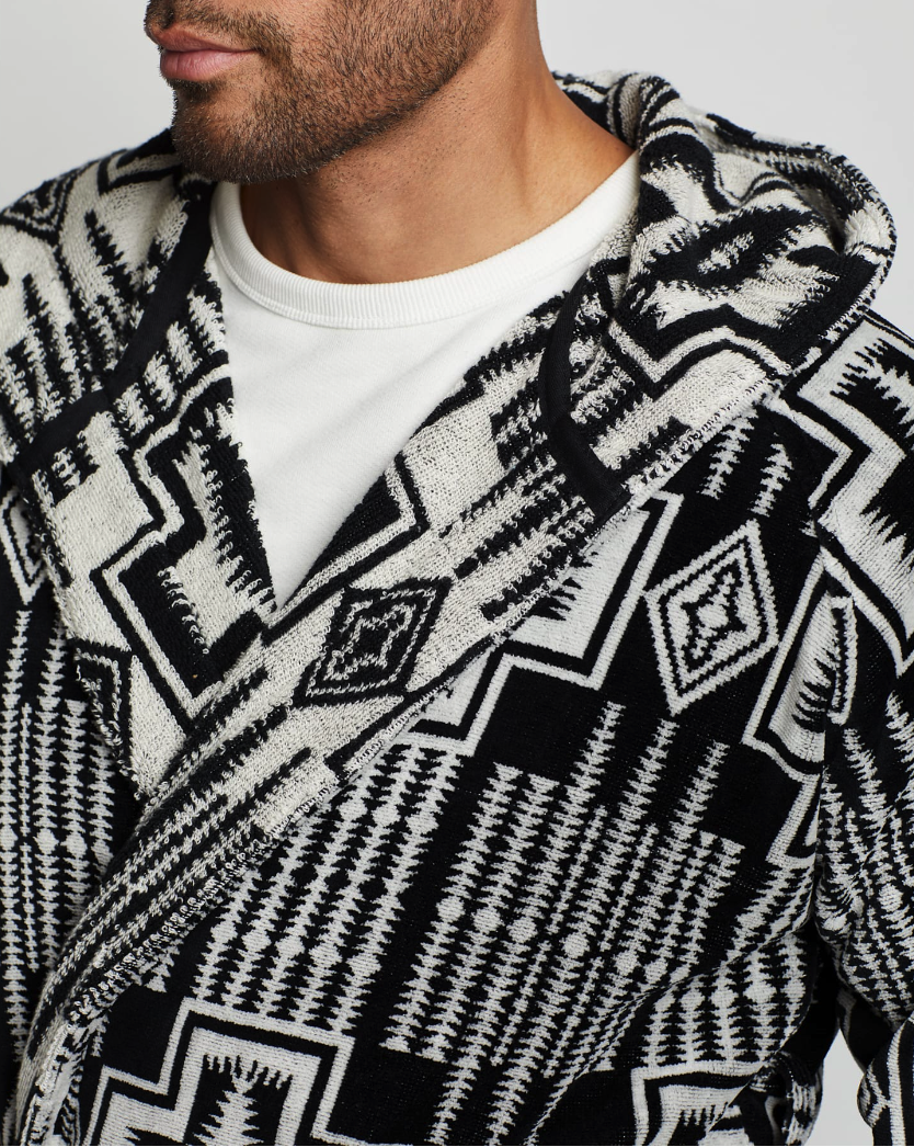 Robe <br> Harding-Black/White