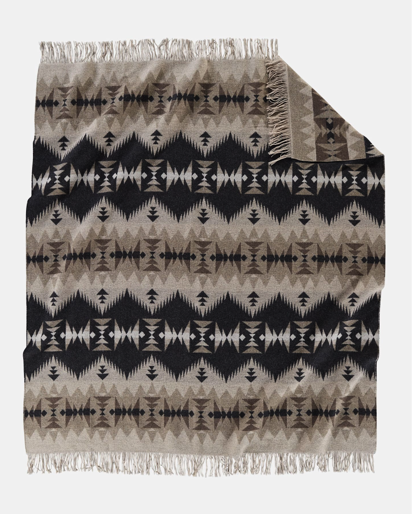 Jacquard Fringed Throw <br> Sonora