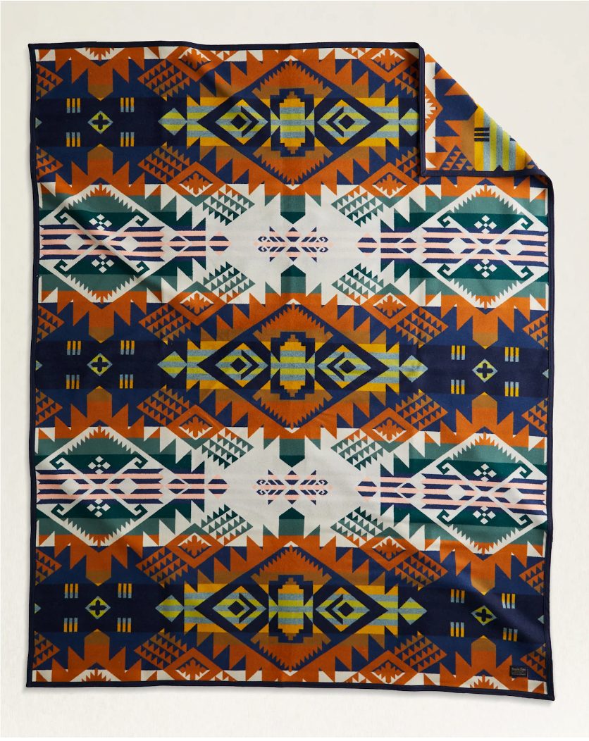 Jacquard Unnapped Robe <br> Journey West Multi