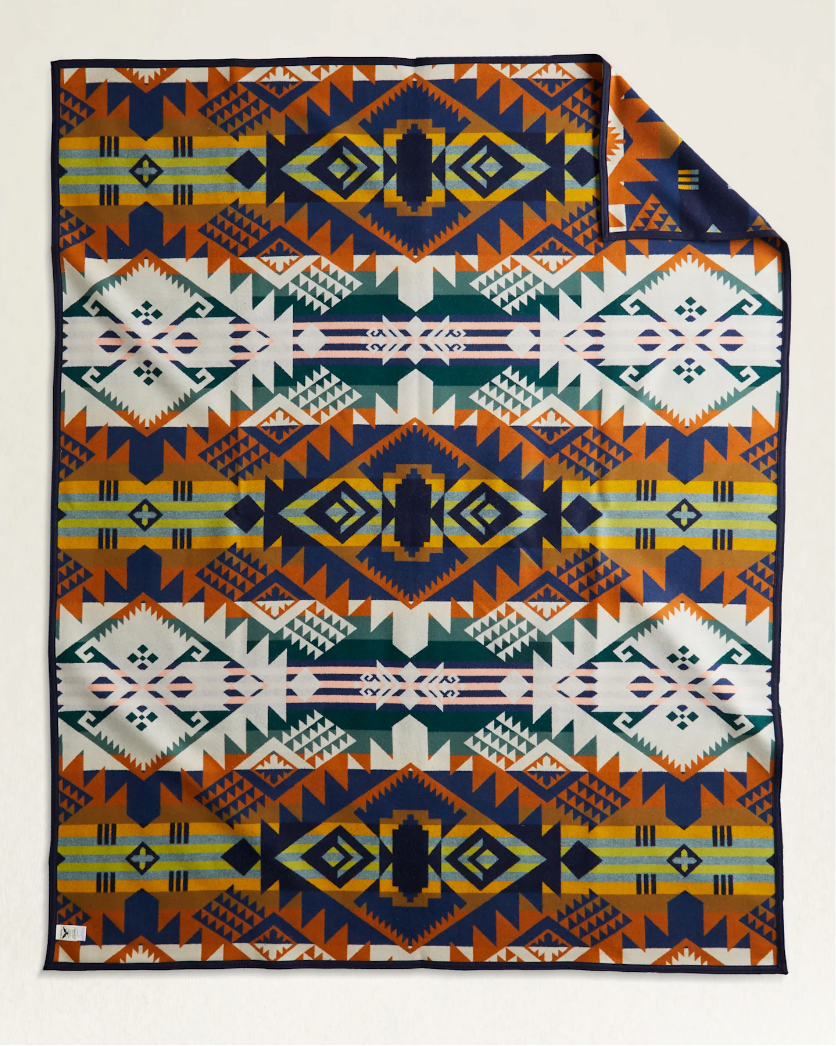 Jacquard Unnapped Robe <br> Journey West Multi