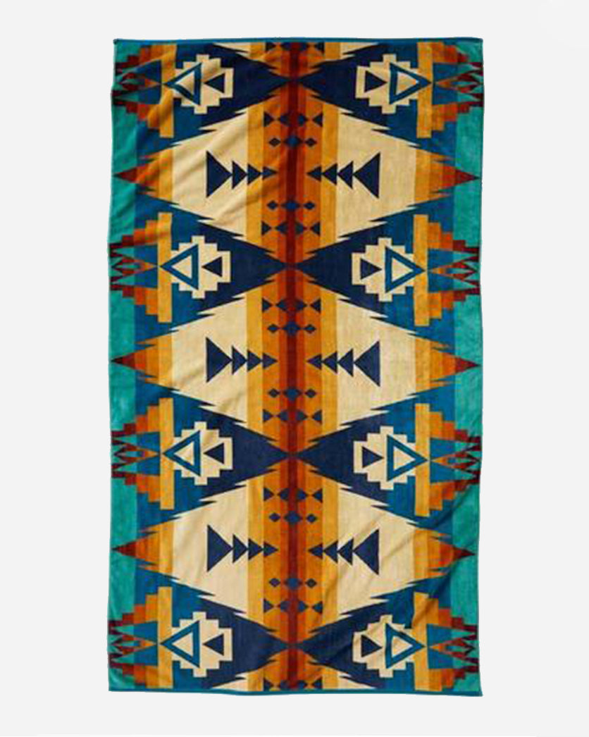 Oversized Jacquard Spa Towel <br> Siskiyou