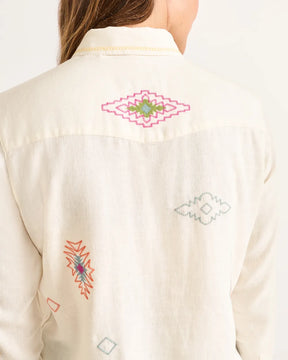 THE PERFECT ONE POCKET SHIRT<br>IVORY