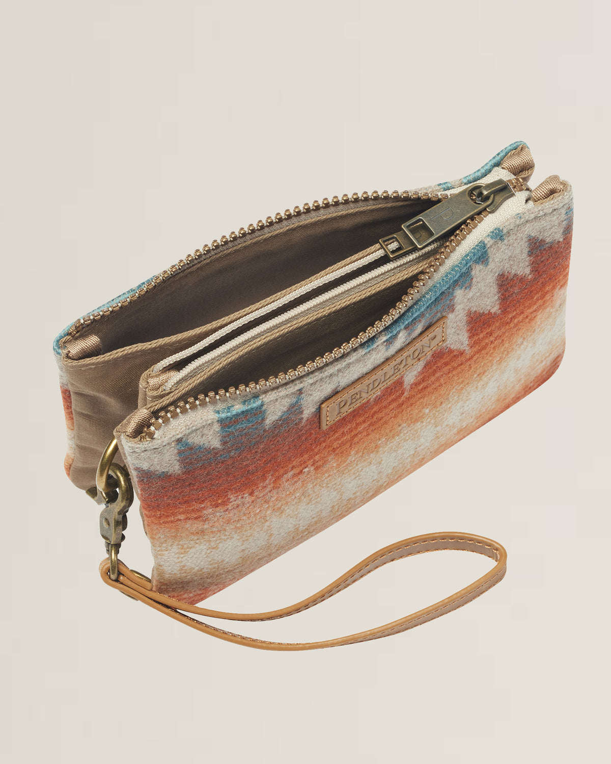 SUNSET PASS LARGE THREE POCKET KEEPER<br>BROWN