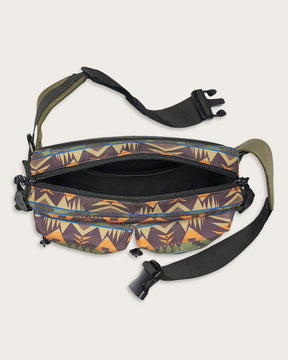 MYSTIC LAKE EXPLORER SLING CROSSBODY<br>OLIVE MULTI
