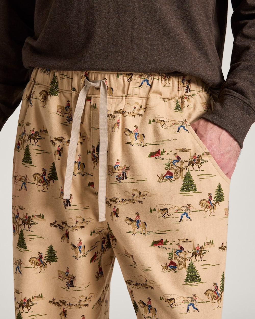 MEN'S RANCH PRINT FLANNEL PAJAMA PANTS<br>TAN