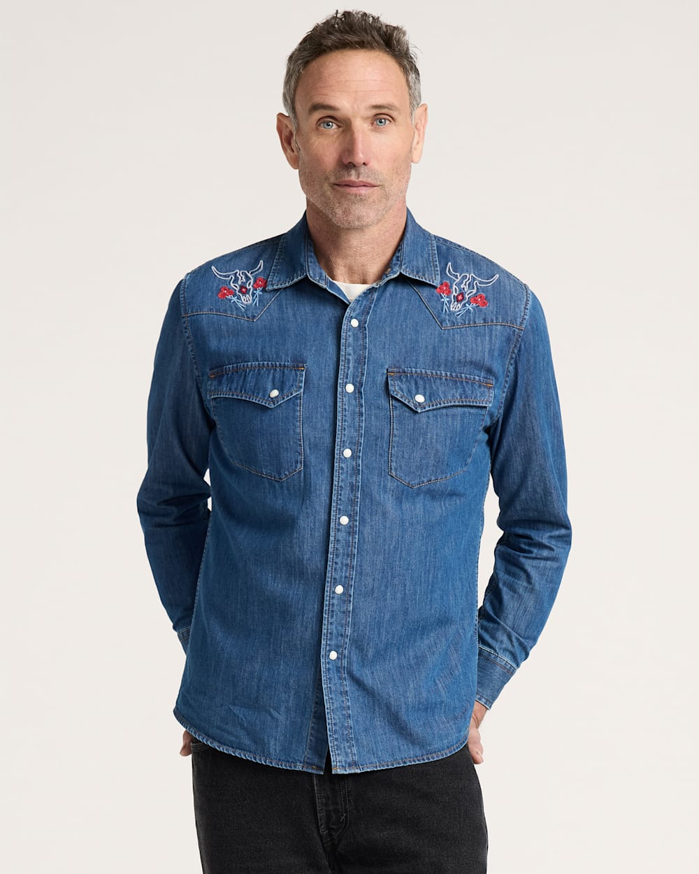 MEN'S BISON EMBROIDERED DENIM GAMBLER SHIRT<br>BLUE/BISON