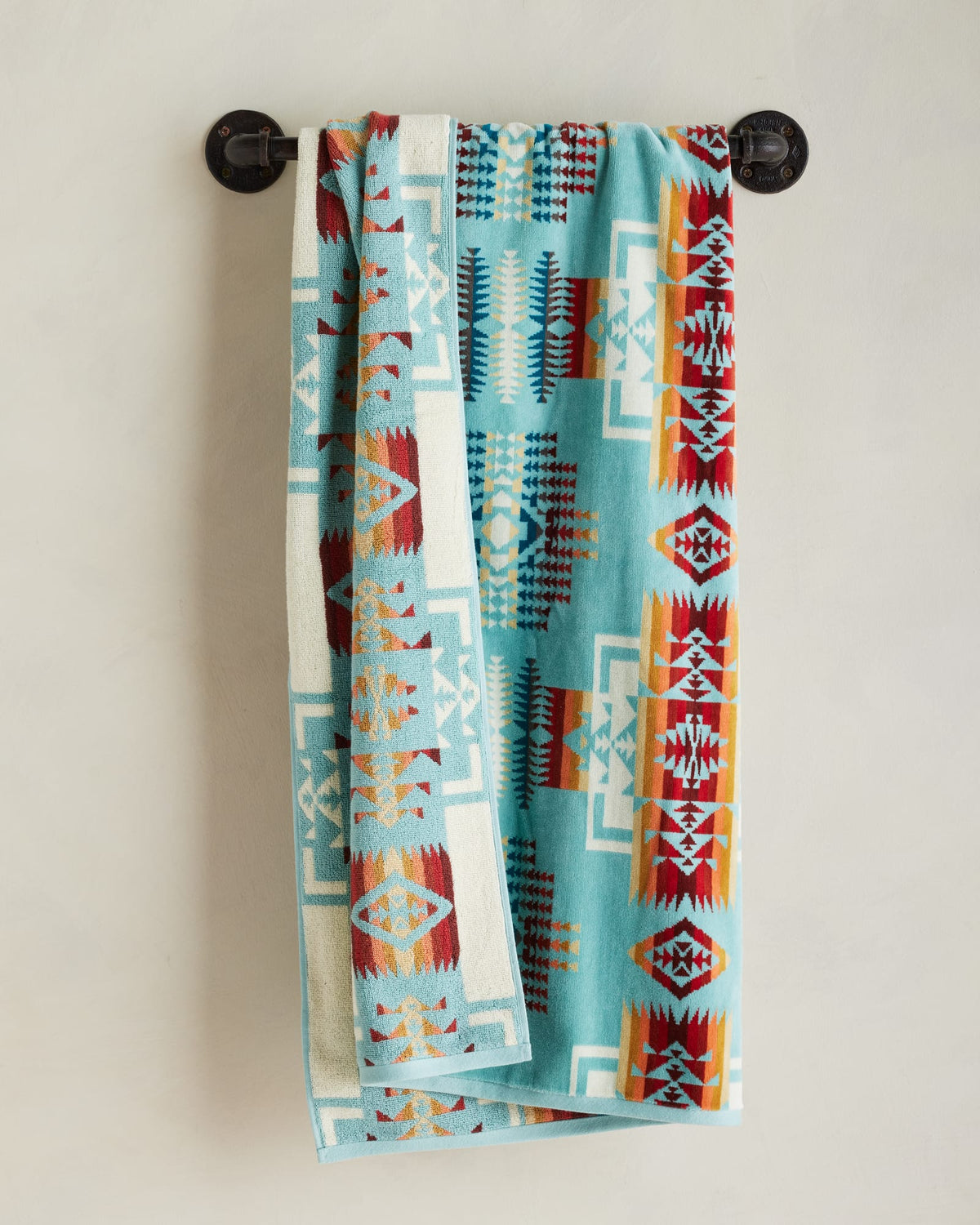 CHIEF JOSEPH SPA TOWEL<br>AQUA