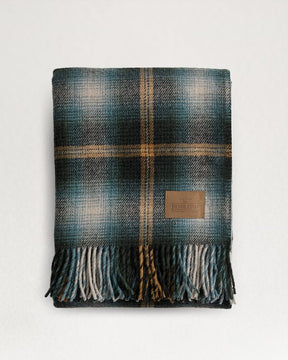 MOTOR ROBE THROW WITH LEATHER CARRIER<br>TOWNSEND PLAID