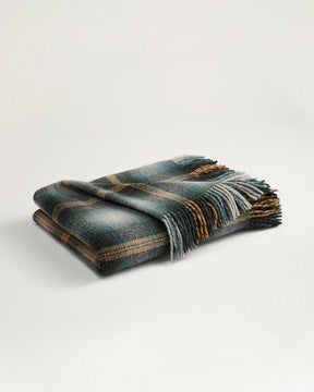 MOTOR ROBE THROW WITH LEATHER CARRIER<br>TOWNSEND PLAID