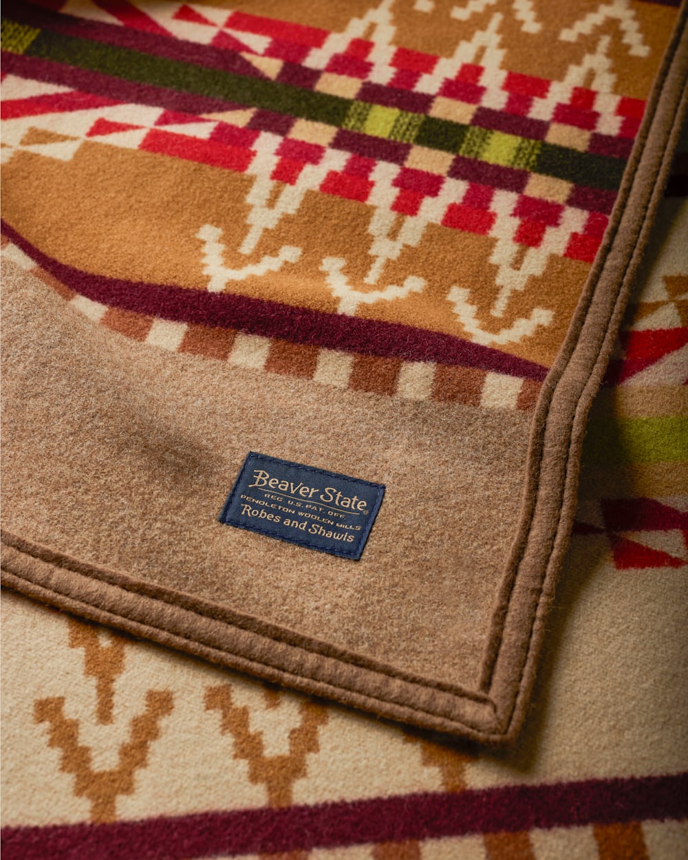 BEACON ROCK BLANKET<br>TAN MULTI