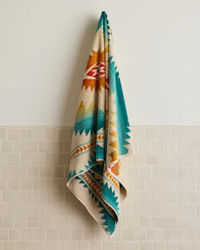 Oversized Jacquard Spa Towel<br>Sunset Pass