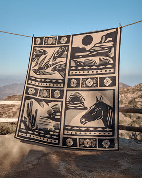 SARATOGA BLANKET<br>TAN/BLACK