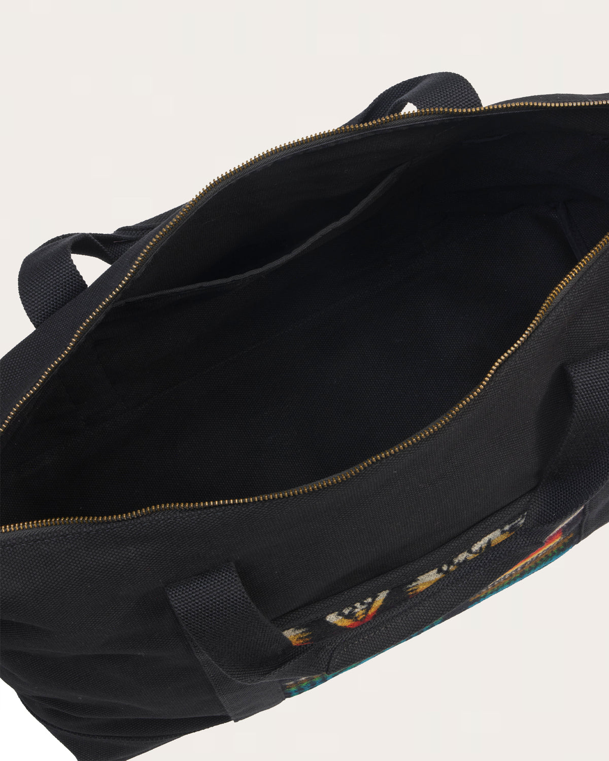 WEEKENDER<br>CHIEF JOSEPH BLACK