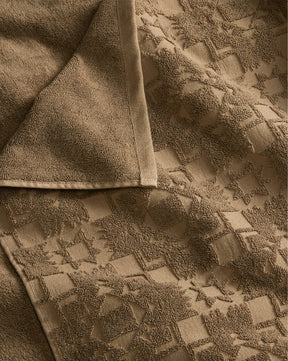 SCULPTED 3-PIECE TOWEL SET<br>STONE