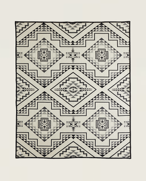 OXBOW BLANKET<br>BLACK/WHITE