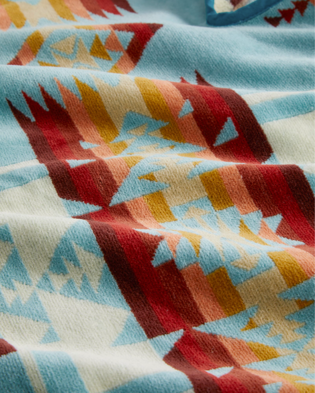 CHIEF JOSEPH TWEEN HOODED TOWEL<br>AQUA