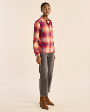 WOMEN'S PLAID BOARD SHIRT<br>NAVY/MAGENTA