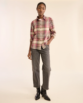 WOMEN'S PLAID BOYFRIEND DOUBLEBRUSHED FLANNEL SHIRT<br>ROSE/BROWN