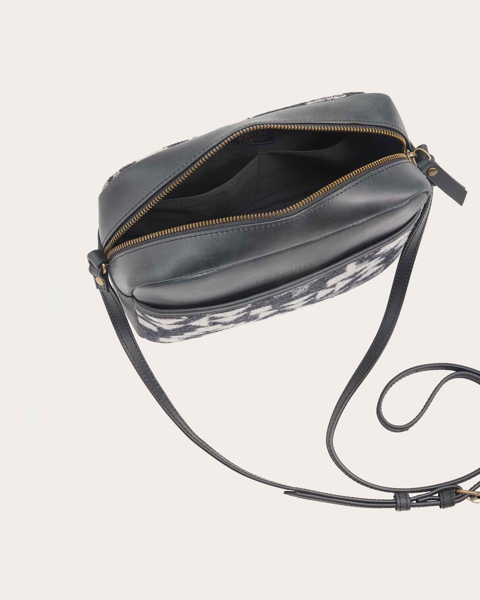 BLUE RIDGE BLACK MIDI CROSSBODY<br>BLACK