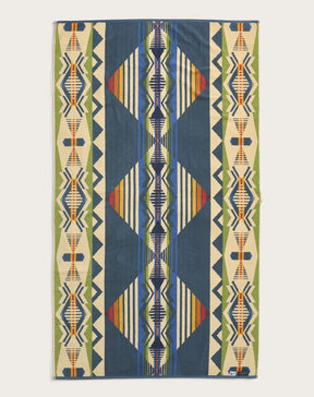 OVERSIZED JACQUARD SPA TOWEL<br>CREEKSIDE