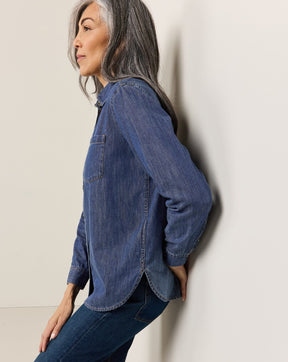 THE PERFECT ONE POCKET SHIRT<br>MEDIUM WASH