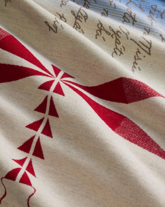 THE COLLEGE FUND JACQUARD ROBE<br>JOURNEY