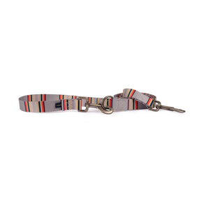 ADVENTURE LEASH<br>MINERAL UMBER