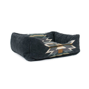 BERBER KUDDLER<br>WYETH TRAIL OXFORD