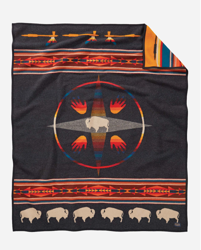 Pendleton Big Medicine Blanket, Oxford - Pendleton Canada