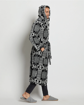 Robe <br> Harding-Black/White