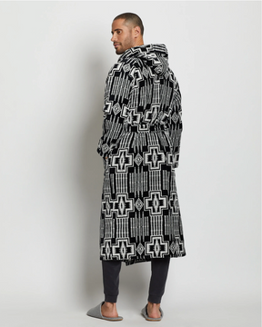 Robe <br> Harding-Black/White