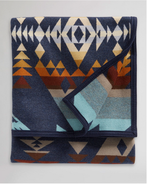 Jacquard Unnapped Robe <br> Diamond Peak