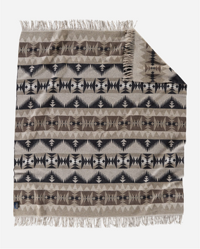 Jacquard Fringed Throw <br> Sonora