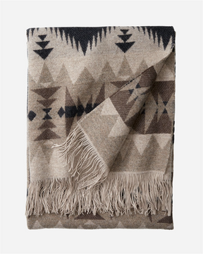 Jacquard Fringed Throw<br>Sonora