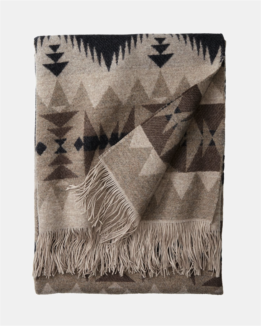 Jacquard Fringed Throw<br>Sonora