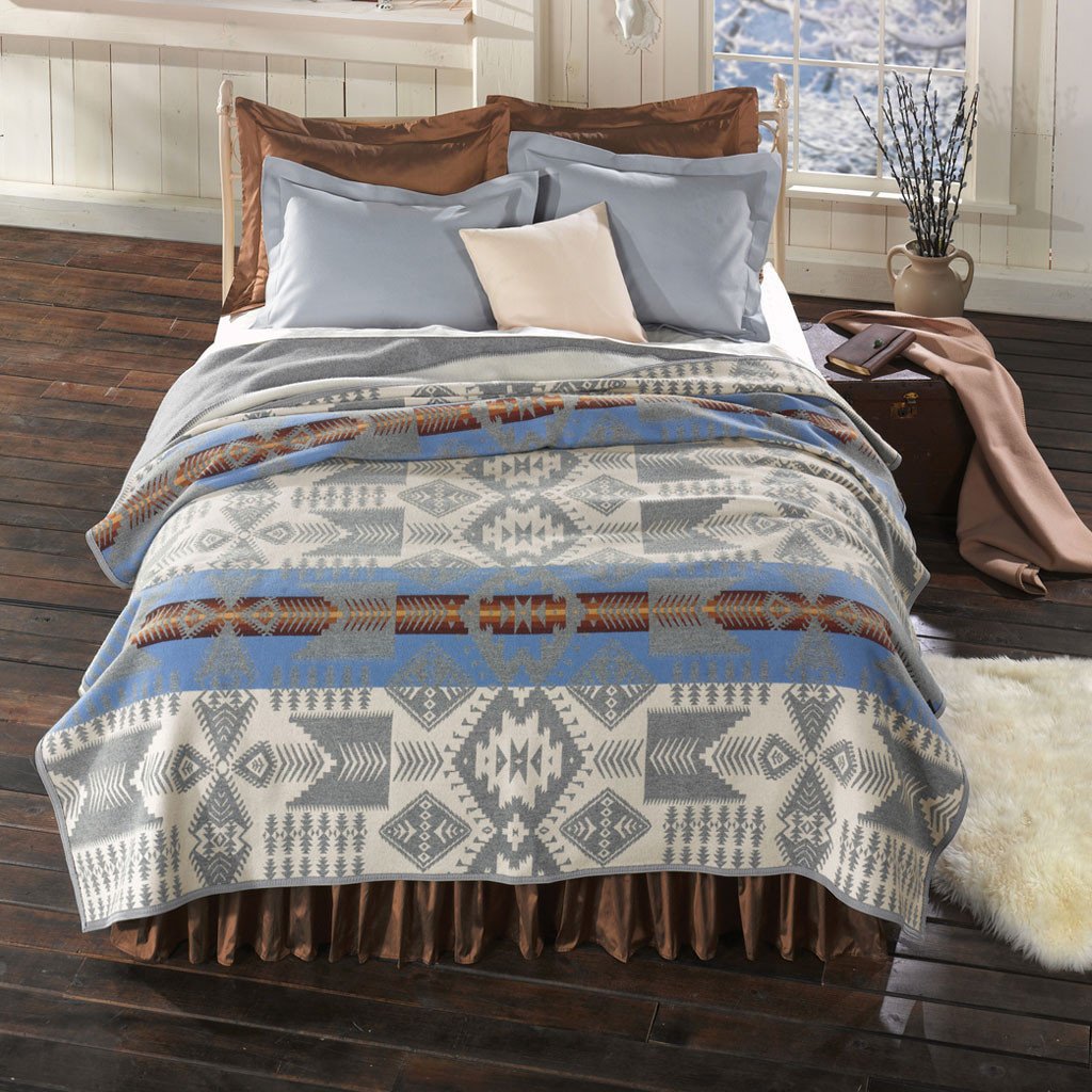 Pendleton top silver bark