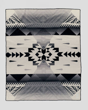 NIKE N7 SEVEN PEAKS BLANKET<br>Nike N7 - 7 Peaks